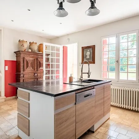 Maison De Famille Au Coeur De Son Vignoble Lorignac